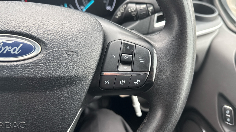 Ford Tourneo Custom Transit Custom Tourneo L2 Diesel Fwd 2.0 EcoBlue Hybrid 130ps L/R 8 Seater Titanium